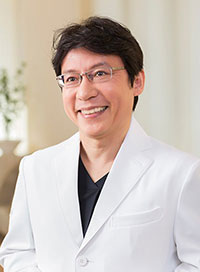 理事長/あざみ野本院 院長　河村 寿宏