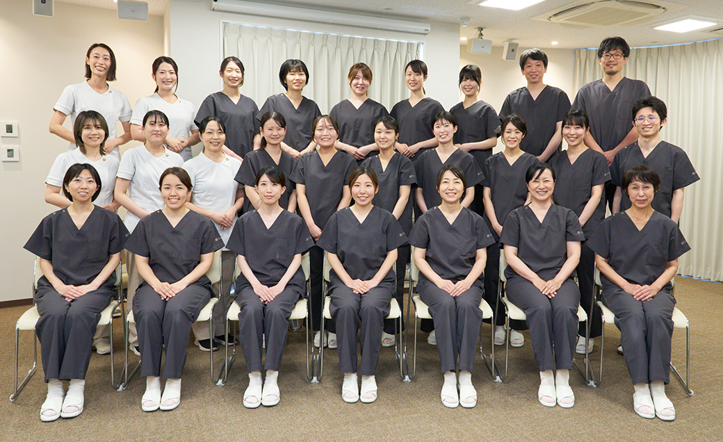 培養・検査部門スタッフ集合写真